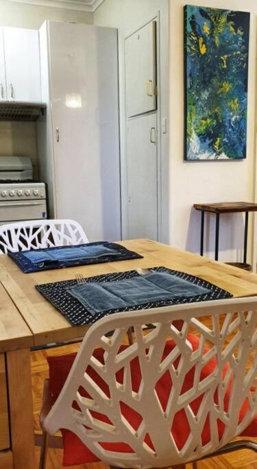 Elwood Beach Apartment เมลเบิร์น ภายนอก รูปภาพ
